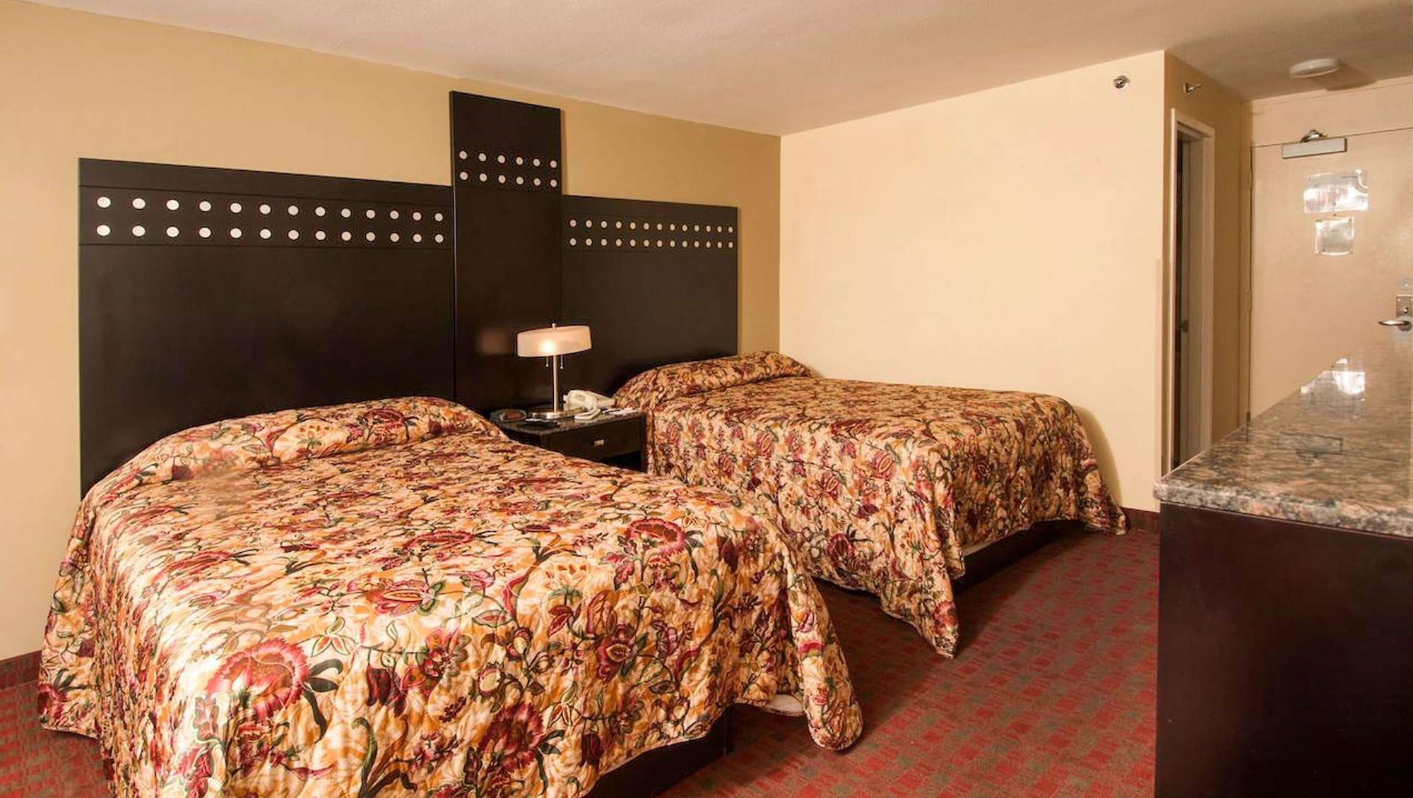 West Hartford Inn מראה חיצוני תמונה