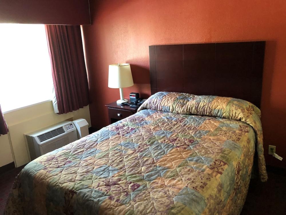 West Hartford Inn מראה חיצוני תמונה