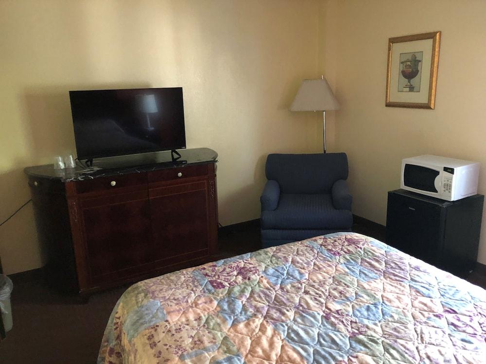West Hartford Inn מראה חיצוני תמונה